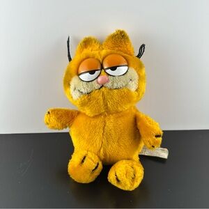 Vintage 1981 Fun Farm Garfield Orange Cat 9” Bean Bag Plush Stuffed Animal